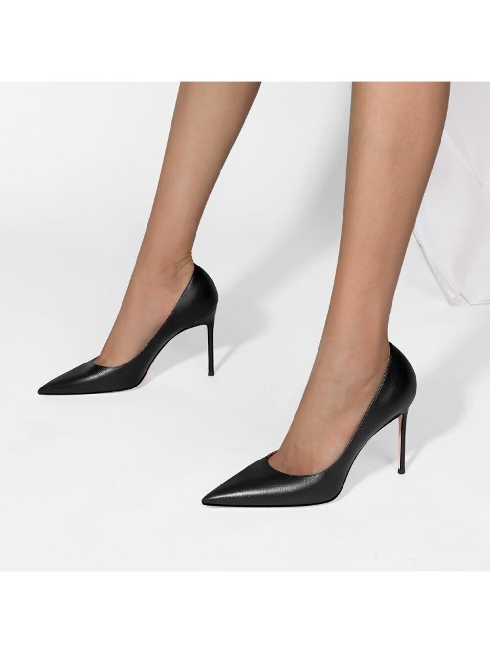 Women's Black Rubber Bold Elegant Cushioned Insole Comfortable Slip On Heels - Picture 2 of 6
